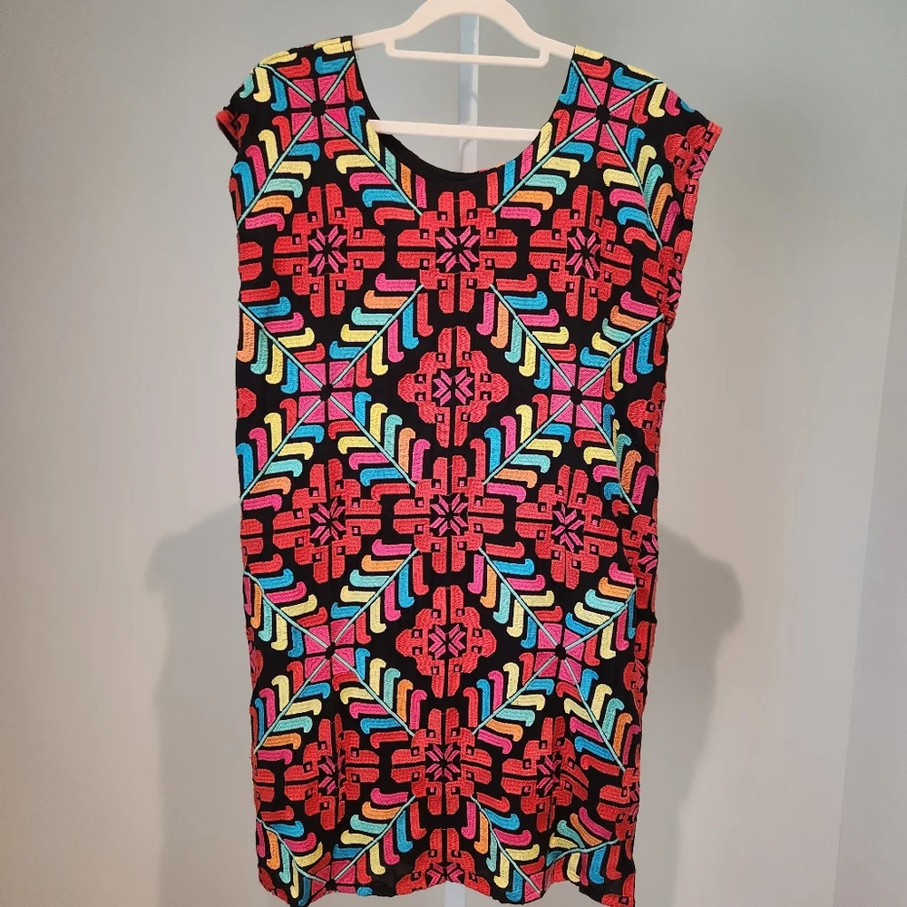 J.Marie Embroidered Shift Dress Vacation Resortwear Bright Mexico Geometric Sz S - Picture 3 of 12